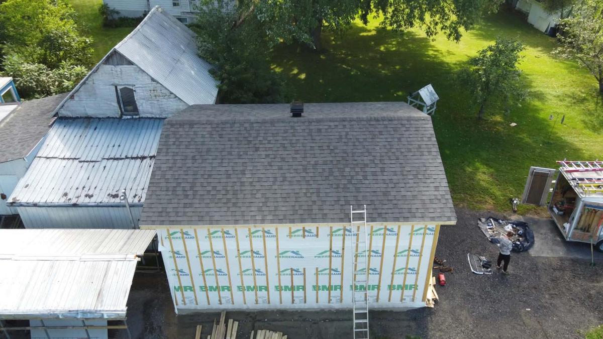 Toiture à Yamachiche — photo 1